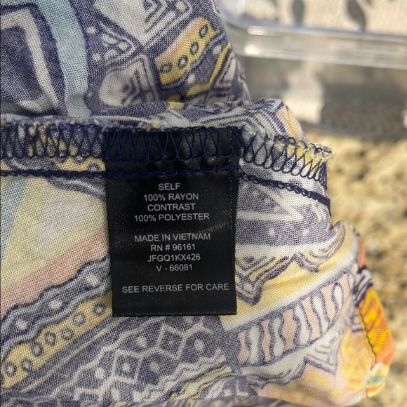 Geometric Patterned Halter Back Skater dress - Picture 7 of 7